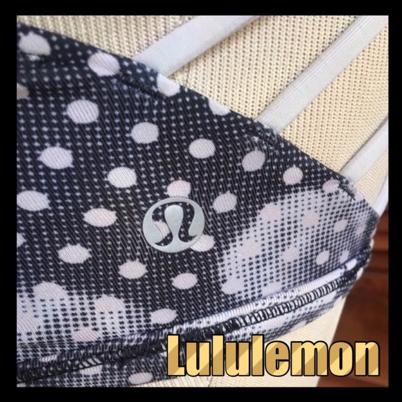 ❤️FINAL❤️Lululemon sports bra, navy &white dots - Picture 3 of 6